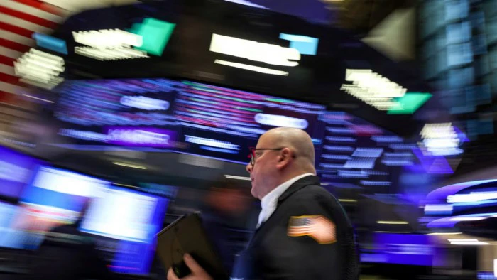 68e7c4b359b91_700_394!