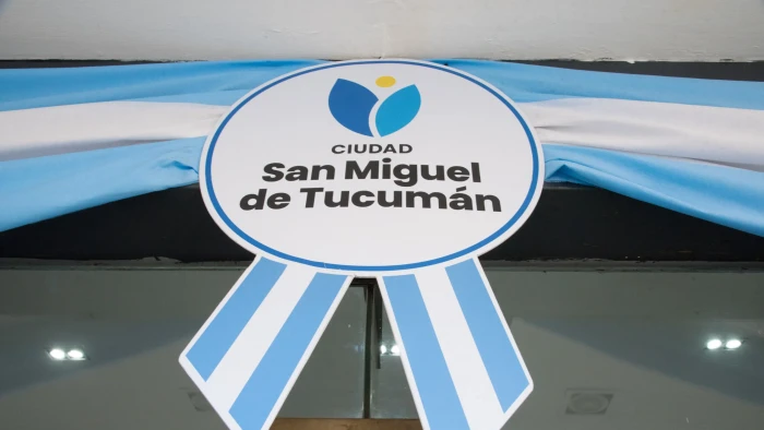 68e7d9200a611_700_394!