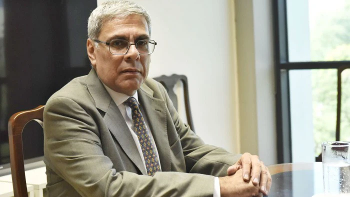 695a48553170e_700_394!