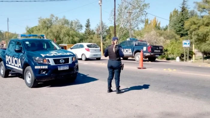 68fa15ff1f5f9_700_394!