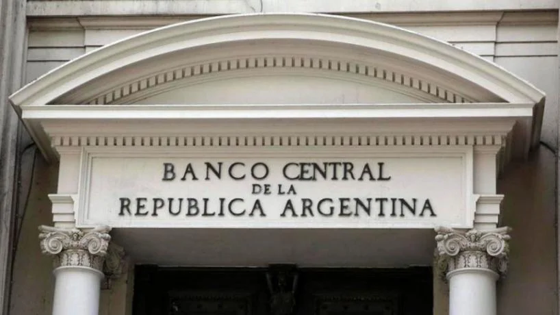 818x460_260610082544_34021