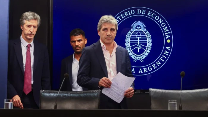 68e18b36edac7_700_394!