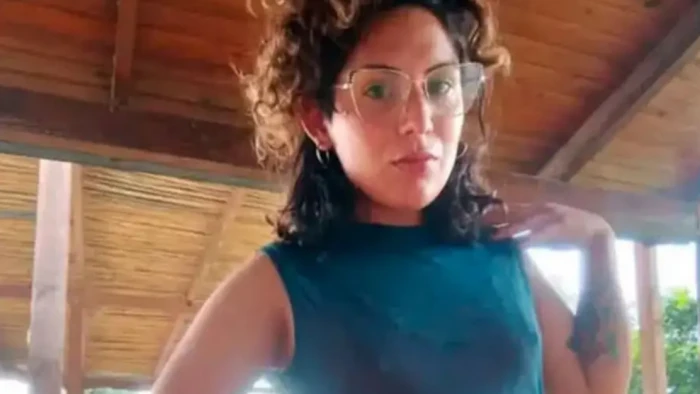 69a2d925783d7_700_394!