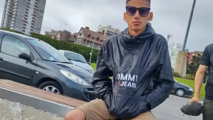 6905f978b834f_700_394!