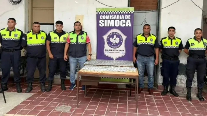 696e2ea2180c8_700_394!