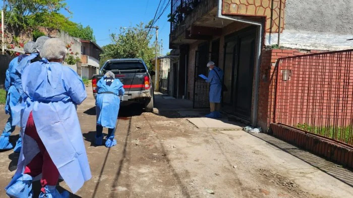 6906069c539e8_700_394!