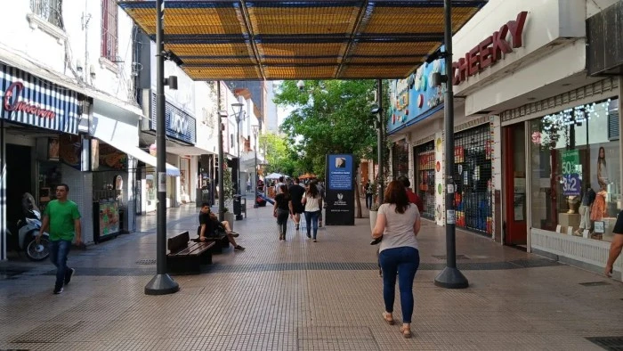 69945c2bf1170_700_394!