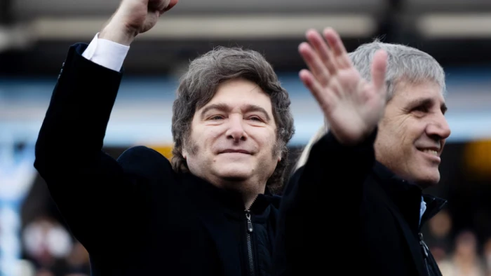 6939fdc7253c0_700_394!